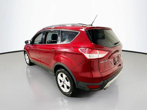 Ruby Red Tinted Clearcoat 2014 Ford Escape SE