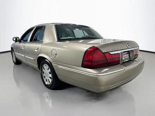 Arizona Beige Clearcoat Metallic 2005 Mercury Grand Marquis LS