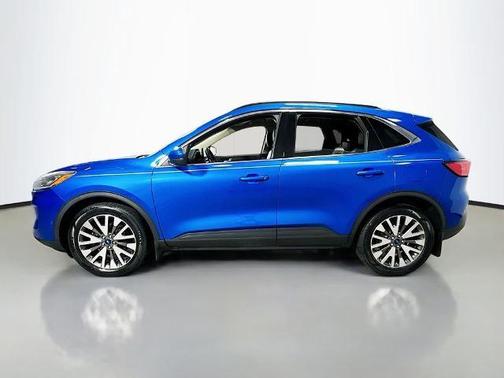Velocity Blue Metallic 2020 Ford Escape Titanium Hybrid