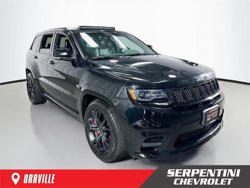 Diamond Black 2017 Jeep Grand Cherokee SRT