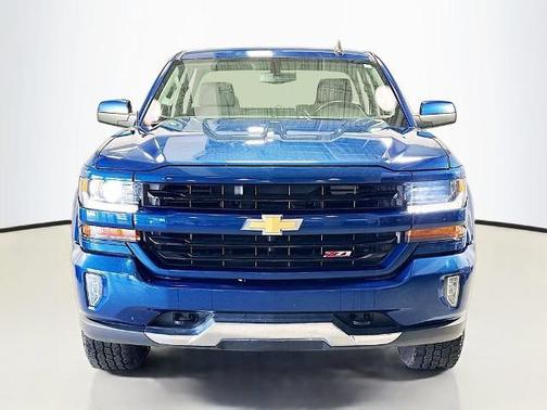 Deep Ocean Blue Metallic 2018 Chevrolet Silverado 1500 LT