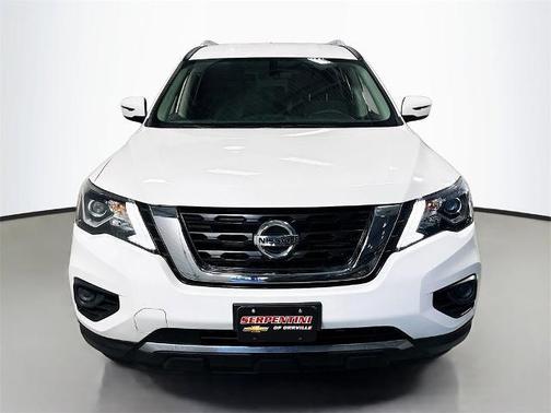 2018 Nissan Pathfinder S