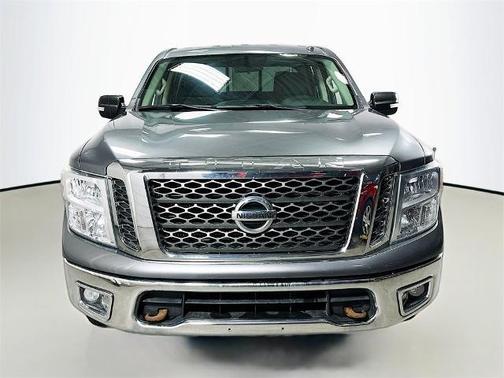 2018 Nissan Titan SV