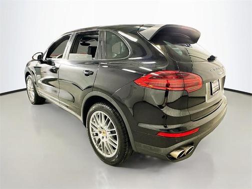 2017 Porsche Cayenne S