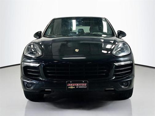 2017 Porsche Cayenne S