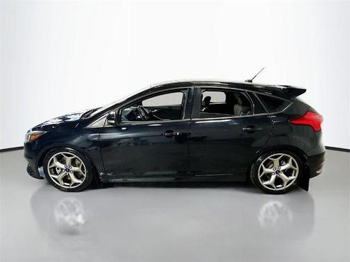 2017 Ford Focus ST Base