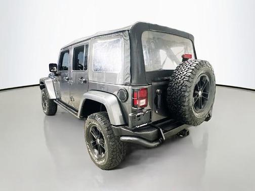 Granite Crystal Clearcoat Metallic 2017 Jeep Wrangler Unlimited Sahara