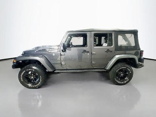 Granite Crystal Clearcoat Metallic 2017 Jeep Wrangler Unlimited Sahara