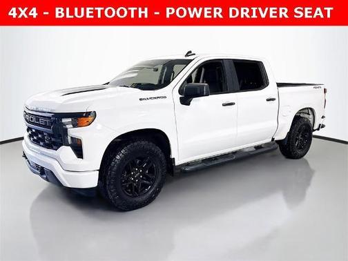 2022 Chevrolet Silverado 1500 Custom