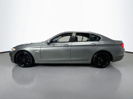 Space Gray Metallic 2013 BMW 550 i xDrive