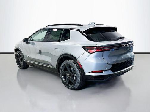 Sterling Gray Metallic 2026 Chevrolet Equinox EV RS
