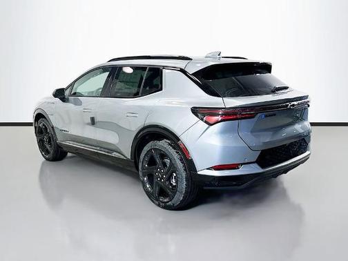 Sterling Gray Metallic 2026 Chevrolet Equinox EV RS