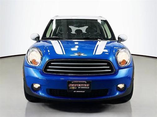2012 MINI Cooper Countryman Base