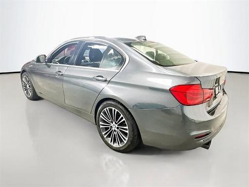 2017 BMW 330 i xDrive