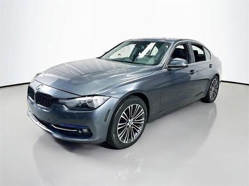 2017 BMW 330 i xDrive