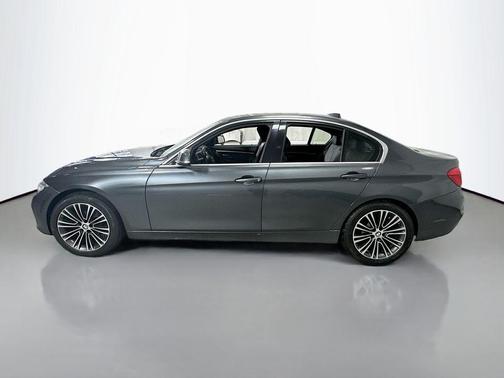 2017 BMW 330 i xDrive
