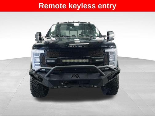 Shadow Black 2018 Ford F-250 Platinum
