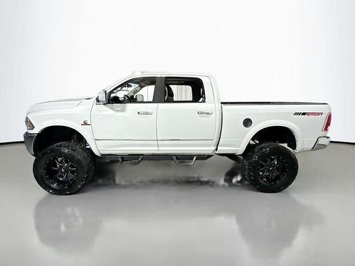 Bright White Clearcoat 2016 RAM 2500 Laramie