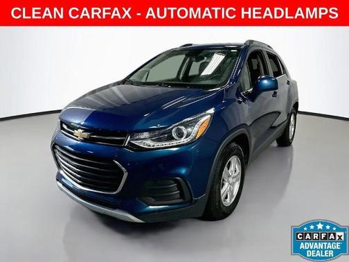 Pacific Blue Metallic 2019 Chevrolet Trax LT