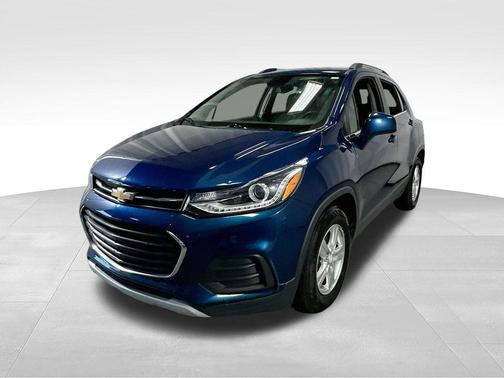 Pacific Blue Metallic 2019 Chevrolet Trax LT