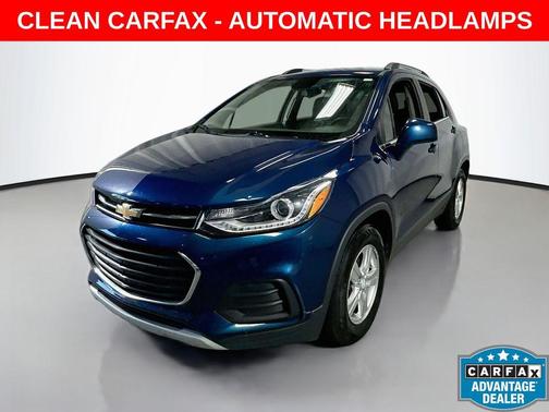 Pacific Blue Metallic 2019 Chevrolet Trax LT