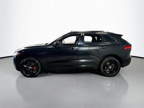 2019 Jaguar F-PACE S