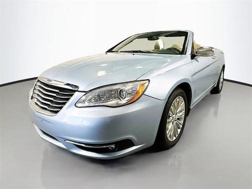 2012 Chrysler 200 Limited