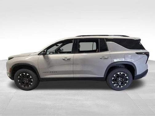 Sandstone Gray 2027 Chevrolet Traverse Z71