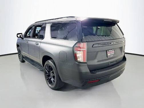 Sterling Gray Metallic 2024 Chevrolet Suburban RST