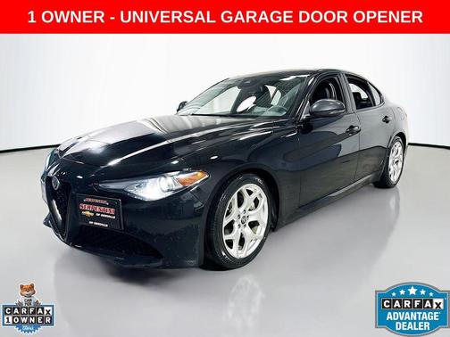 Alfa Black 2021 Alfa Romeo Giulia Base