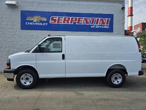 2025 Chevrolet Express 3500 Work Van