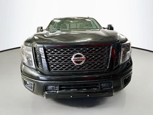 2018 Nissan Titan XD SV