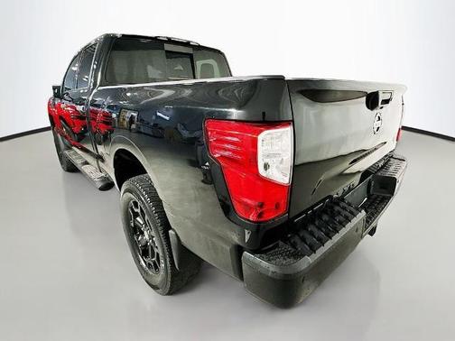 2018 Nissan Titan XD SV