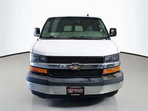 2017 Chevrolet Express 3500 LT