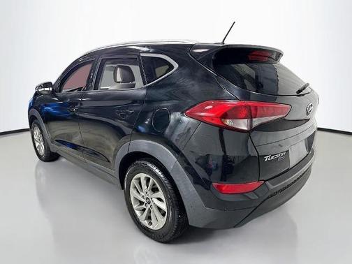 Black Noir Pearl 2016 Hyundai TUCSON Eco