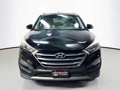 Black Noir Pearl 2016 Hyundai TUCSON Eco