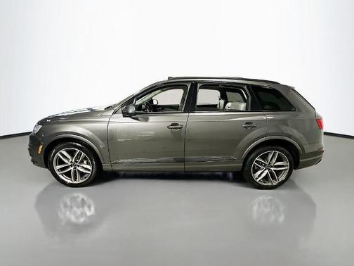 Samurai Gray Metallic 2018 Audi Q7 3.0T Prestige
