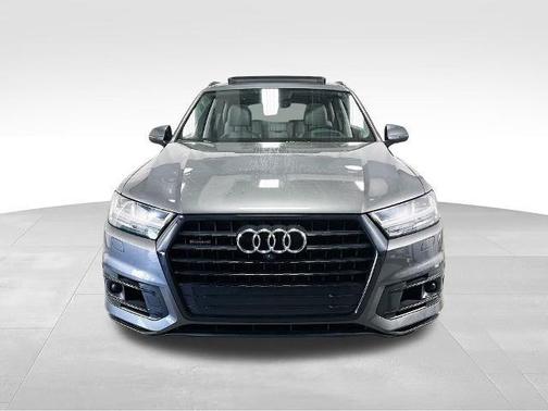 Samurai Gray Metallic 2018 Audi Q7 3.0T Prestige