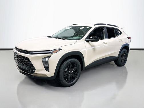 White Sand 2026 Chevrolet Trax ACTIV