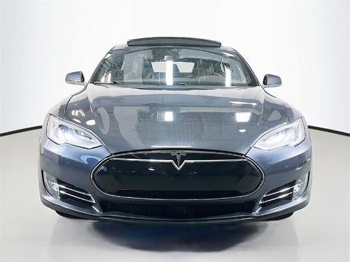 2015 Tesla Model S P85D