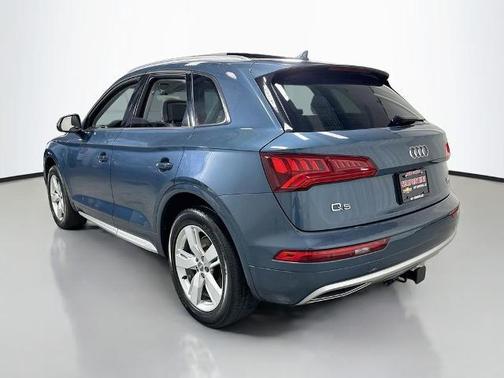 Utopia Blue Metallic 2018 Audi Q5 2.0T Tech Premium