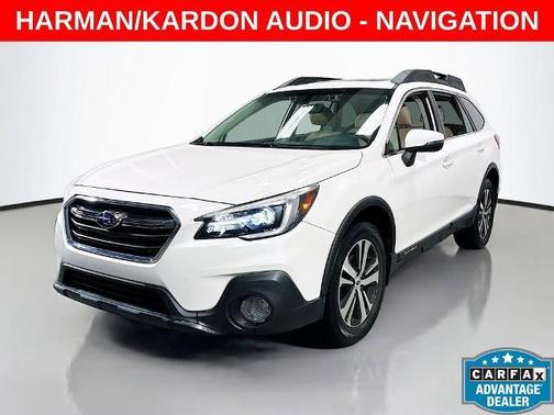 White 2018 Subaru Outback 3.6R Limited