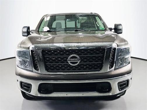 2018 Nissan Titan SV