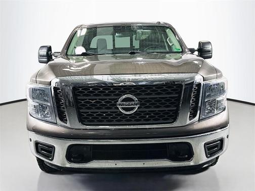2018 Nissan Titan SV