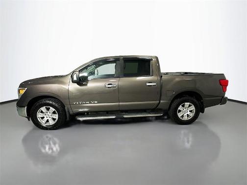 2018 Nissan Titan SV