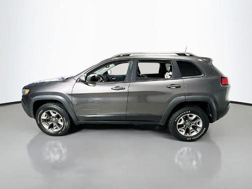 Granite Crystal Clearcoat Metallic 2019 Jeep Cherokee Trailhawk