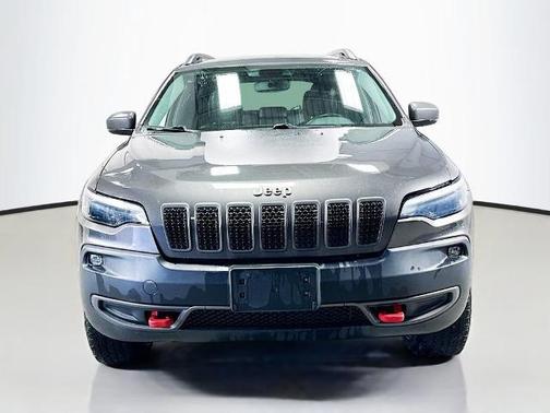 Granite Crystal Clearcoat Metallic 2019 Jeep Cherokee Trailhawk