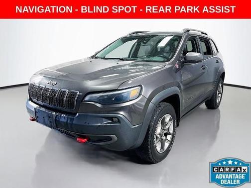 Granite Crystal Clearcoat Metallic 2019 Jeep Cherokee Trailhawk