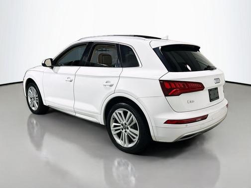 Ibis White 2018 Audi Q5 2.0T Premium Plus