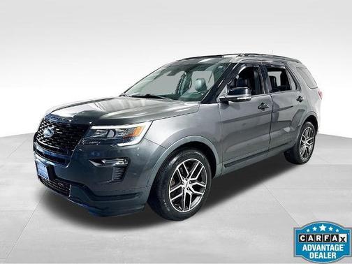 Magnetic Metallic 2019 Ford Explorer sport